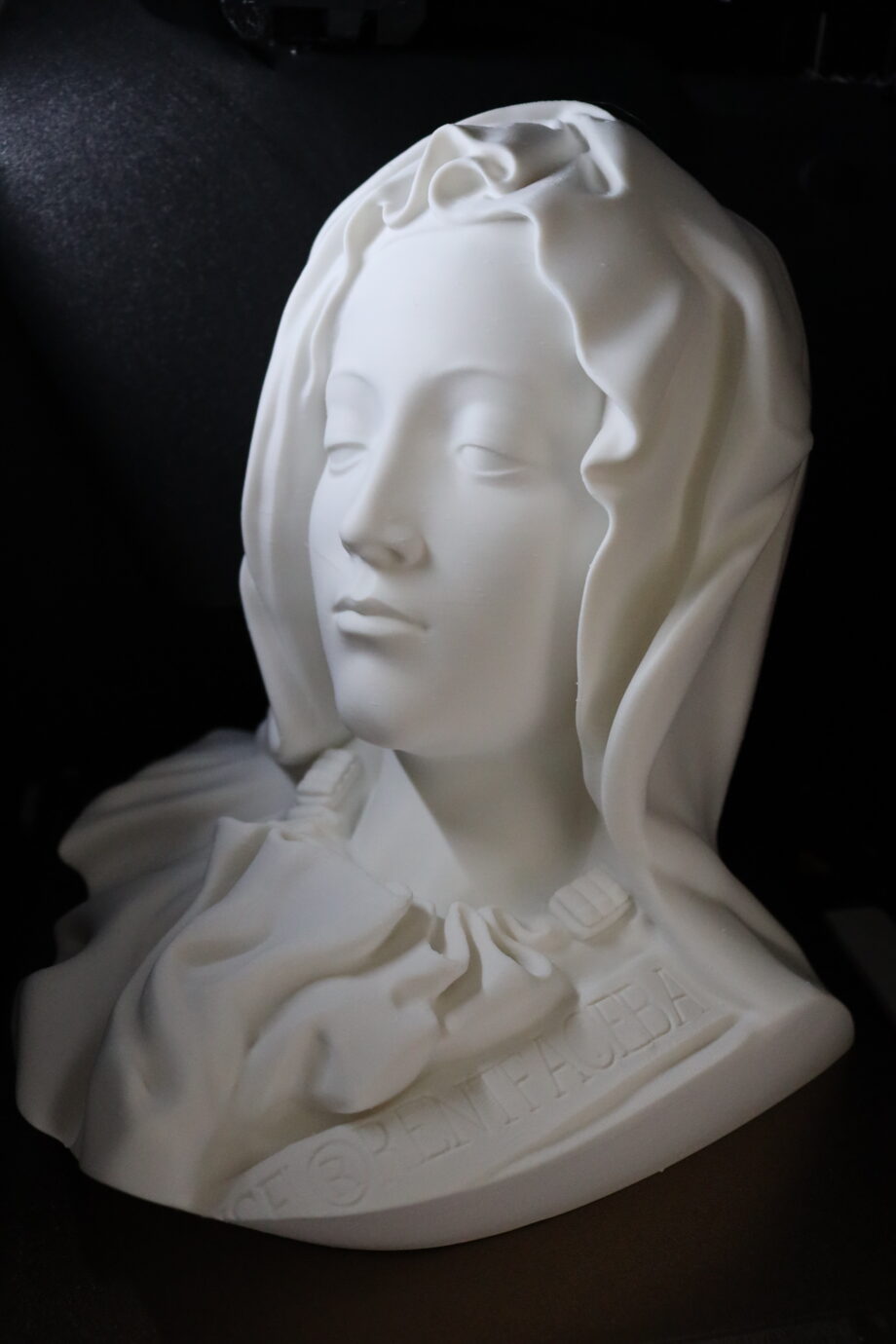 Statue of the Virgin Mary