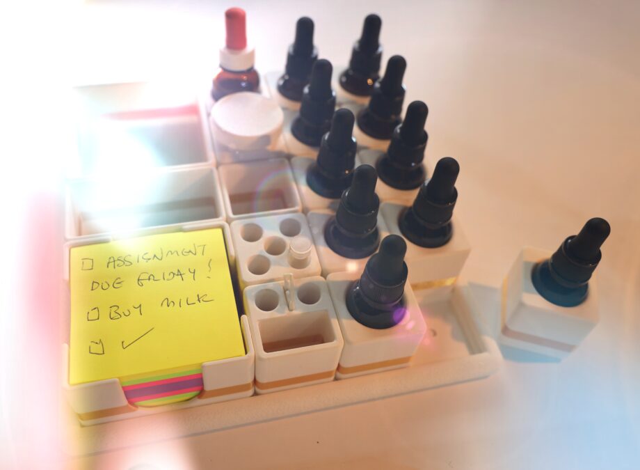 @DeskToys | Bottle + Lid (1x1 Module) (Not Food Safe)